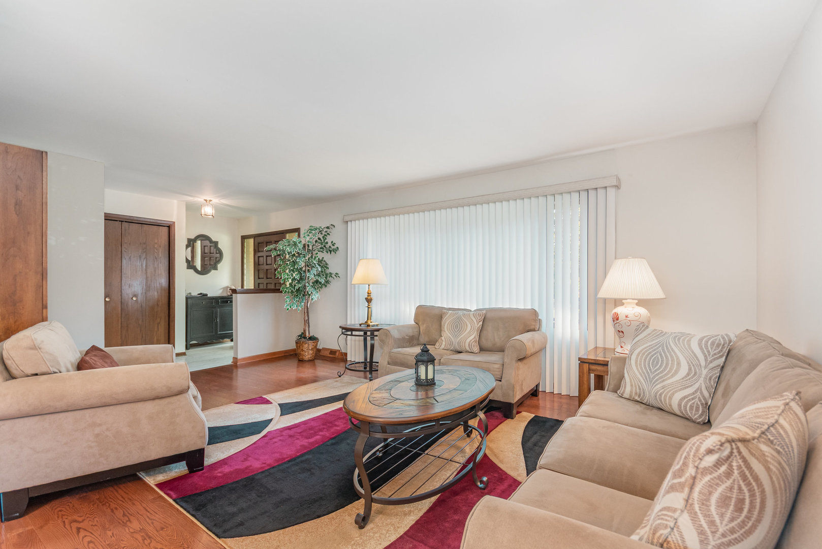 414 Hillview Court