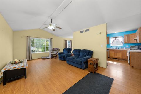 Tiny photo for 205 N Matteson Street, Elwood, IL 60421 (MLS # 12488884)