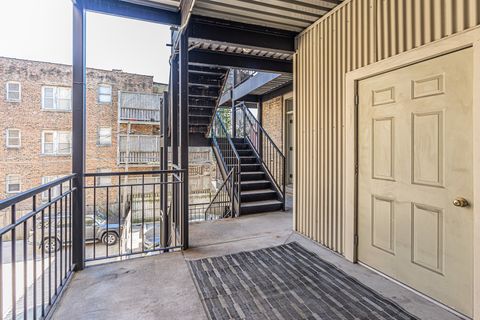 Tiny photo for 1951 W FOSTER Avenue #2ME, Chicago, IL 60640 (MLS # 12536920)