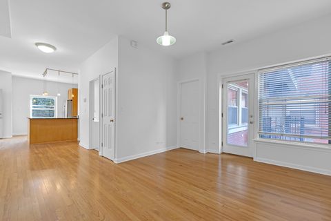 Tiny photo for 1951 W FOSTER Avenue #2ME, Chicago, IL 60640 (MLS # 12536920)