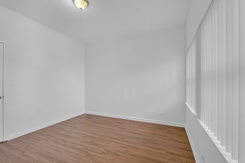 Tiny photo for 1951 W FOSTER Avenue #2ME, Chicago, IL 60640 (MLS # 12536920)