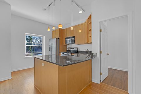 Tiny photo for 1951 W FOSTER Avenue #2ME, Chicago, IL 60640 (MLS # 12536920)