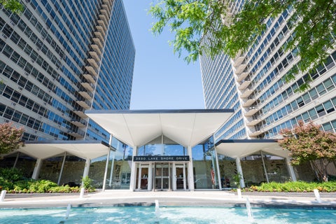 Photo of 3550 N Lake Shore Drive #1717, Chicago, IL 60657 (MLS # 12760228)
