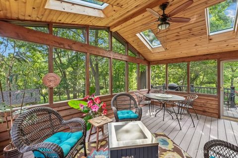 Tiny photo for 28971 W Fox Street, Cary, IL 60013 (MLS # 12412319)