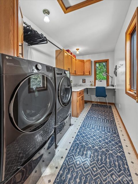 Tiny photo for 28971 W Fox Street, Cary, IL 60013 (MLS # 12412319)