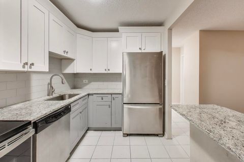 Tiny photo for 801 S Plymouth Court #711, Chicago, IL 60605 (MLS # 12512960)