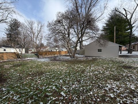 Tiny photo for 1606 W Union Street, Champaign, IL 61821 (MLS # 12588392)