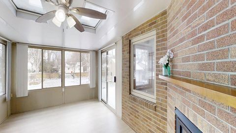 Tiny photo for 1606 W Union Street, Champaign, IL 61821 (MLS # 12588392)