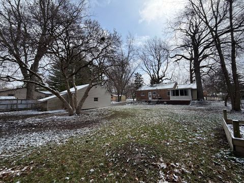 Tiny photo for 1606 W Union Street, Champaign, IL 61821 (MLS # 12588392)