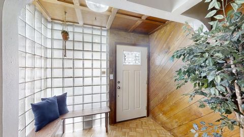 Tiny photo for 1606 W Union Street, Champaign, IL 61821 (MLS # 12588392)