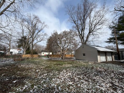 Tiny photo for 1606 W Union Street, Champaign, IL 61821 (MLS # 12588392)