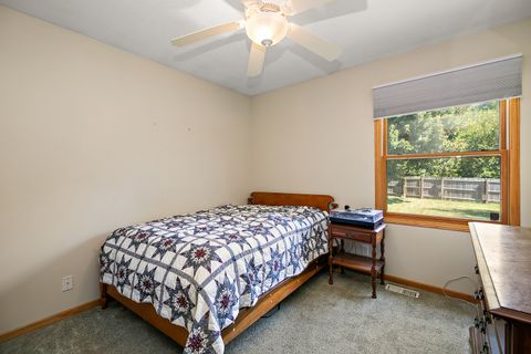 Tiny photo for 450 S Walnut Street, Manteno, IL 60950 (MLS # 12474106)