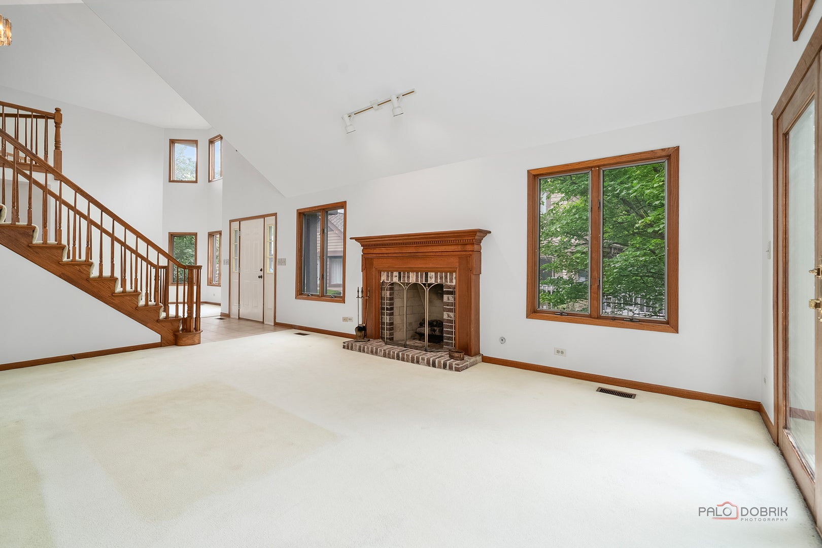 1902 Forest Creek Lane 1902