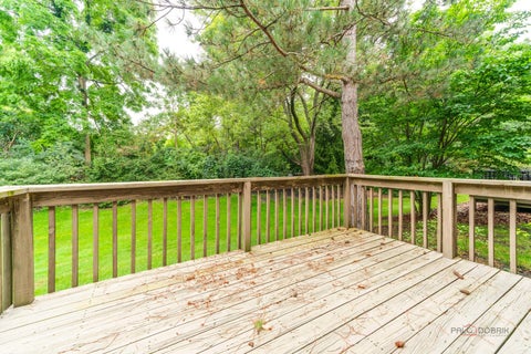 Tiny photo for 1902 Forest Creek Lane #1902, Libertyville, IL 60048 (MLS # 12710891)