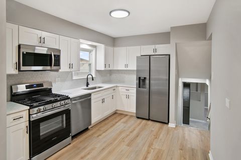 Tiny photo for 555 N Cherry Drive, Glenwood, IL 60425 (MLS # 12585234)