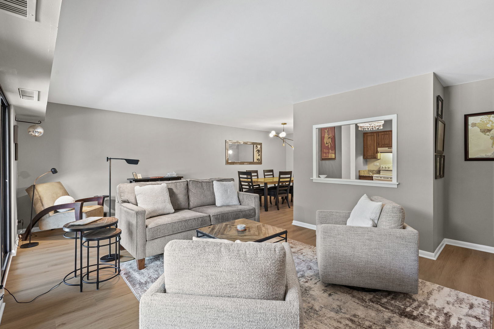 1605 E Central Road 211B