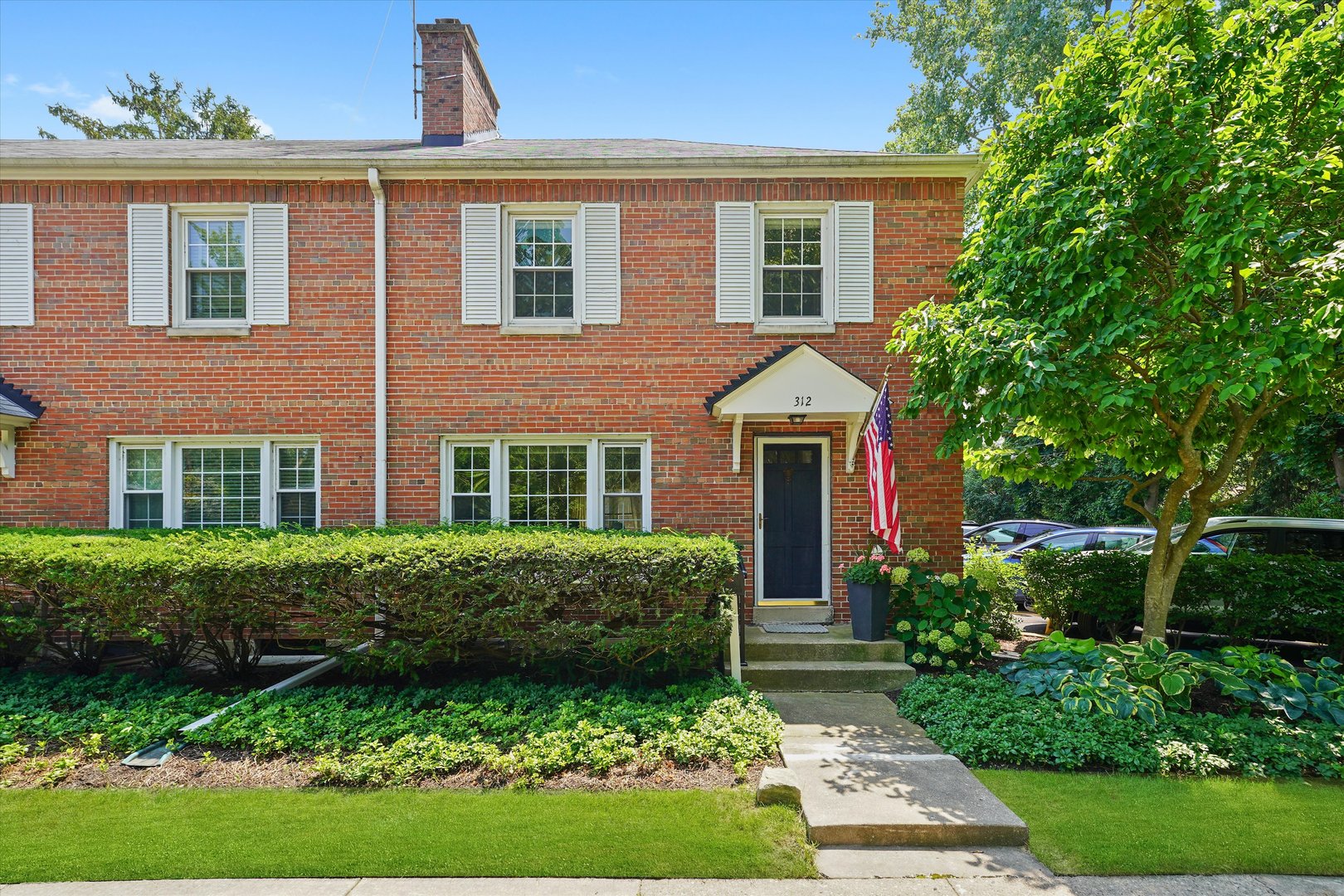 312 Jackson Avenue
