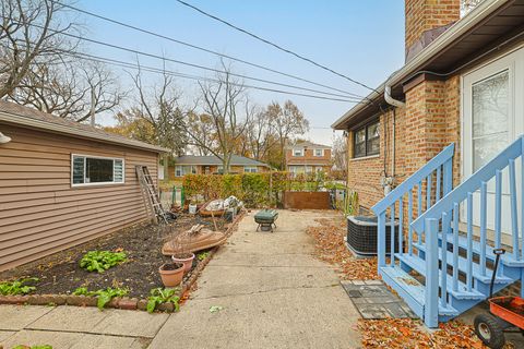 Tiny photo for 7501 East Prairie Road, Skokie, IL 60076 (MLS # 12575108)