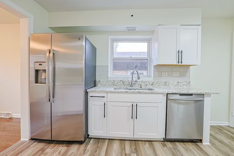 Tiny photo for 7501 East Prairie Road, Skokie, IL 60076 (MLS # 12575108)