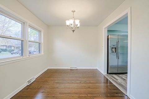 Tiny photo for 7501 East Prairie Road, Skokie, IL 60076 (MLS # 12575108)