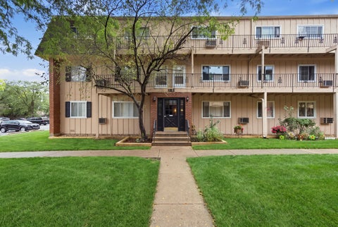 Photo of 2508 Algonquin Road #2, Rolling Meadows, IL 60008 (MLS # 12753760)