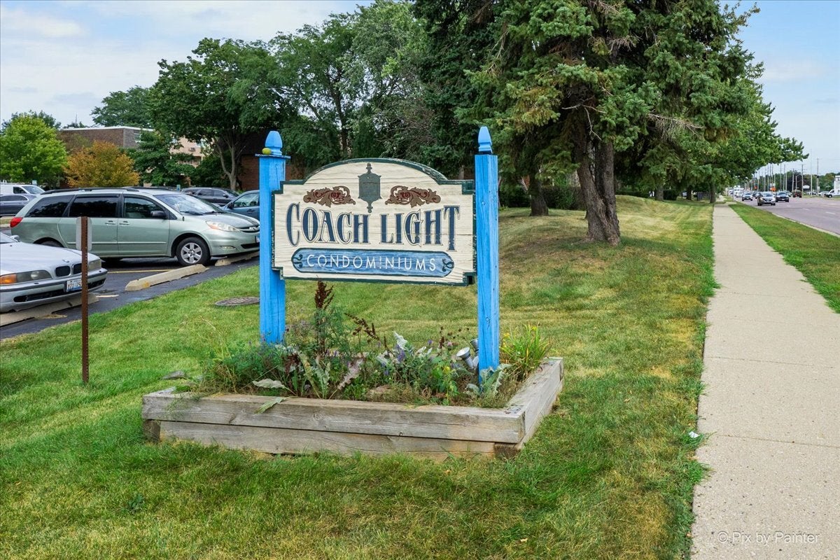 2508 Algonquin Road 2