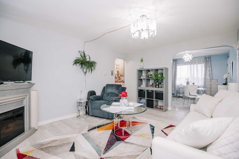 Tiny photo for 6319 S OAK PARK Avenue #3B, Chicago, IL 60638 (MLS # 12571790)