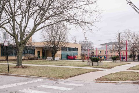 Tiny photo for 6319 S OAK PARK Avenue #3B, Chicago, IL 60638 (MLS # 12571790)