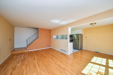 Tiny photo for 1675 Valley Forge Court #C, Wheaton, IL 60189 (MLS # 12688634)
