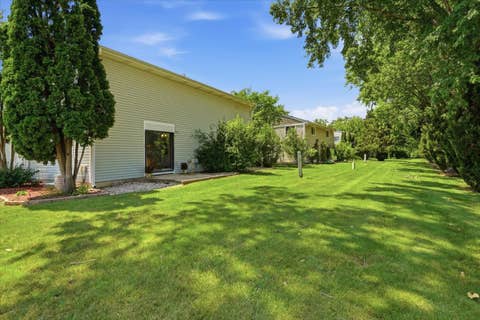 Tiny photo for 600 Bridgeport Place #36B, Wheeling, IL 60090 (MLS # 12715639)