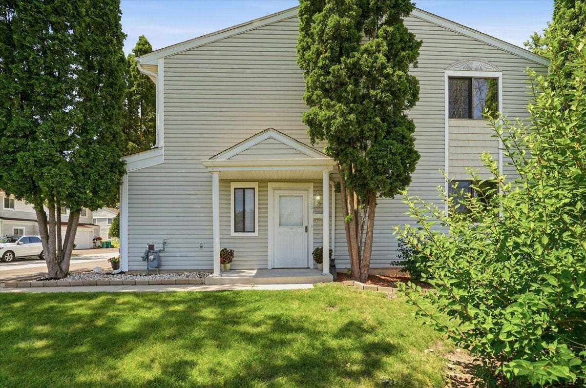 600 Bridgeport Place 36B