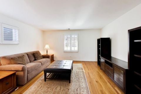 Tiny photo for 107 Briarwood Lane, Oak Brook, IL 60523 (MLS # 12605648)