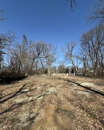 1302 N Green Bay Road