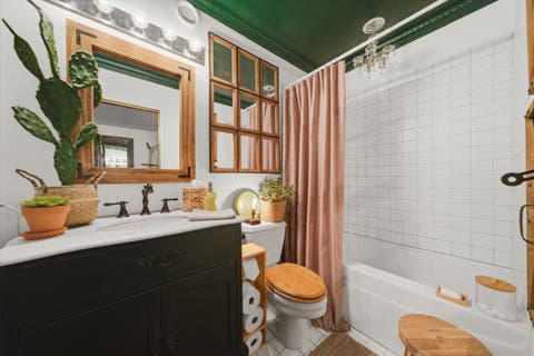 Tiny photo for 20 N State Street #1013, Chicago, IL 60602 (MLS # 12672386)