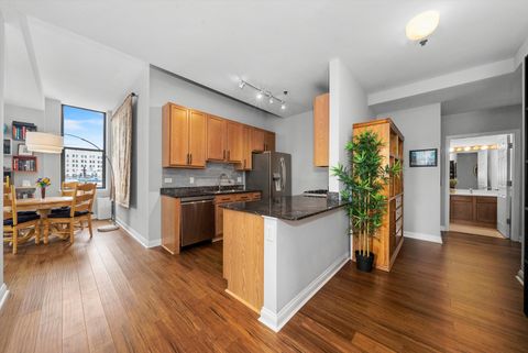 Tiny photo for 8 W MONROE Street #1704, Chicago, IL 60603 (MLS # 12604830)