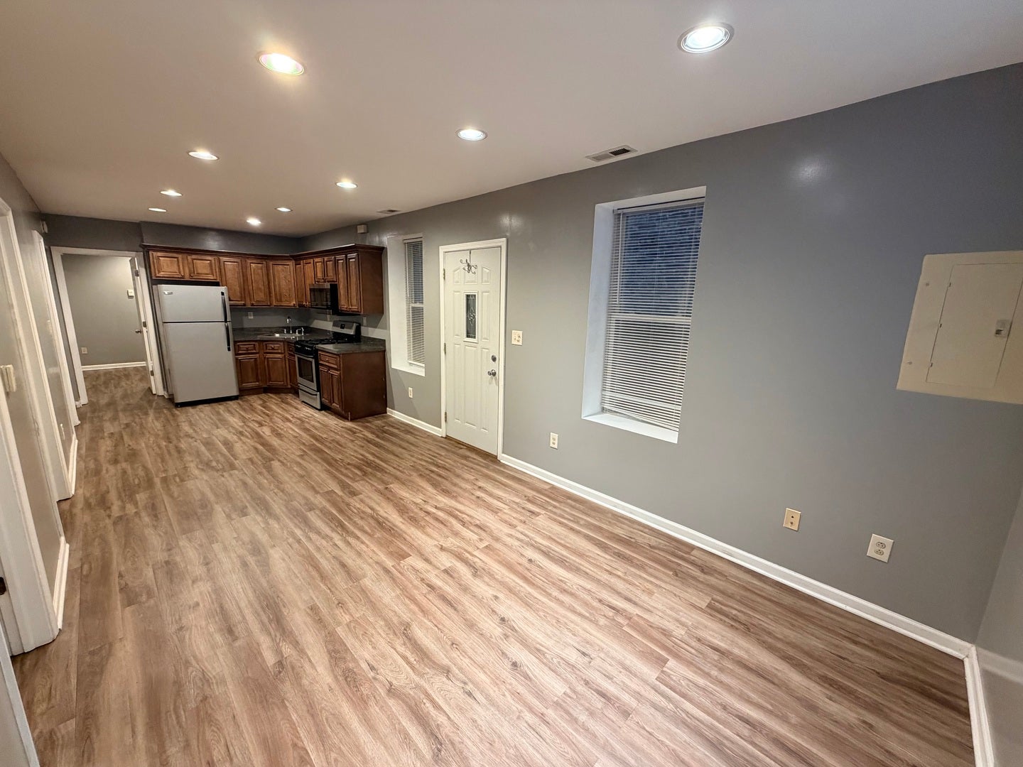 2008 W 23rd Street 1R