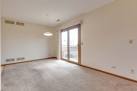 Tiny photo for 1115 Kane Street #1115, South Elgin, IL 60177 (MLS # 12622283)
