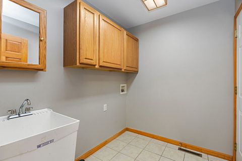 Tiny photo for 685 Persimmon Street, DeKalb, IL 60115 (MLS # 12501309)