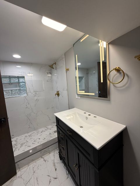 Tiny photo for 1429 N Mason Avenue, Chicago, IL 60651 (MLS # 12566987)