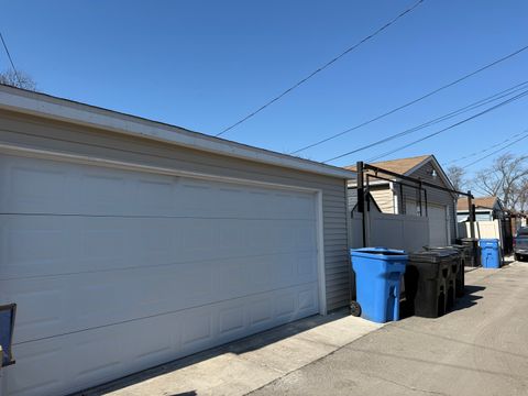 Tiny photo for 1429 N Mason Avenue, Chicago, IL 60651 (MLS # 12566987)