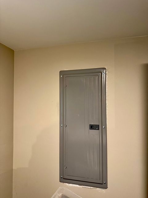 Tiny photo for 1429 N Mason Avenue, Chicago, IL 60651 (MLS # 12566987)