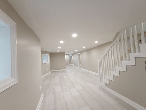 Tiny photo for 1429 N Mason Avenue, Chicago, IL 60651 (MLS # 12566987)