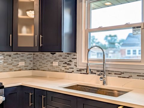 Tiny photo for 401 W 14th Place, Chicago Heights, IL 60411 (MLS # 12488670)