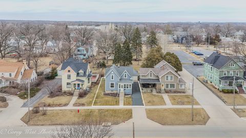 Tiny photo for 533 W State Street, Sycamore, IL 60178 (MLS # 12577409)