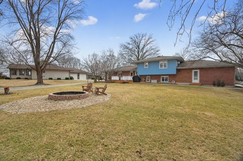 Tiny photo for 15 E Cedar Court, Yorkville, IL 60560 (MLS # 12570017)