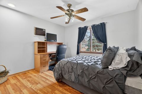 Tiny photo for 15 E Cedar Court, Yorkville, IL 60560 (MLS # 12570017)