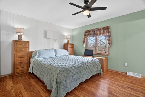 Tiny photo for 15 E Cedar Court, Yorkville, IL 60560 (MLS # 12570017)