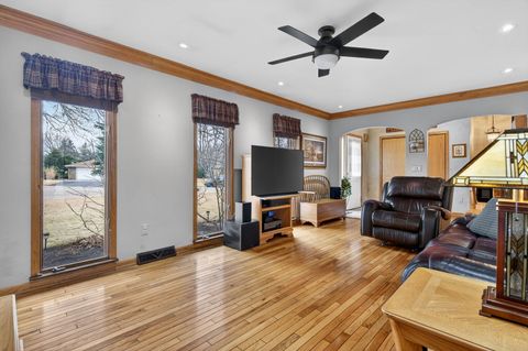 Tiny photo for 15 E Cedar Court, Yorkville, IL 60560 (MLS # 12570017)