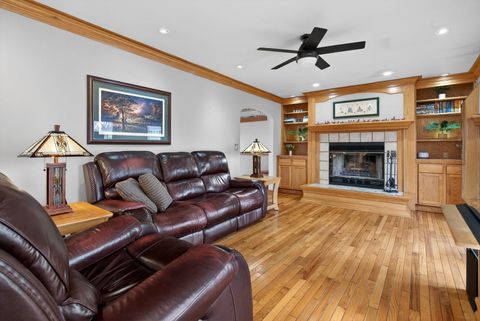 Tiny photo for 15 E Cedar Court, Yorkville, IL 60560 (MLS # 12570017)