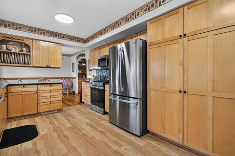 Tiny photo for 15 E Cedar Court, Yorkville, IL 60560 (MLS # 12570017)